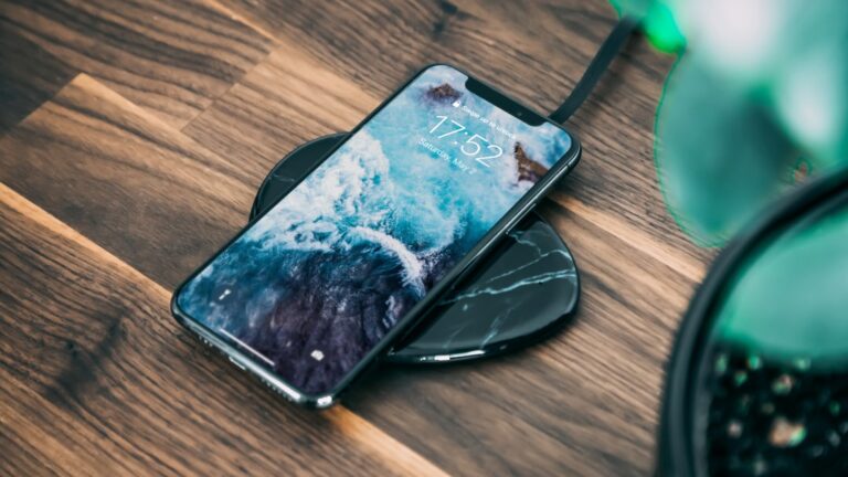 The Ultimate Guide to Phone Chargers: What You Need to Know