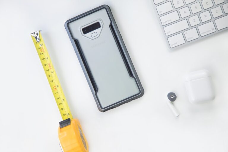 Protect Your Investment: Essential Tips for Choosing Phone Cases